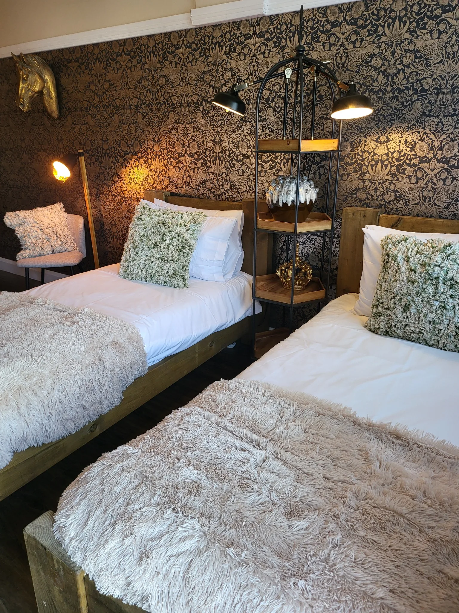 Twin room