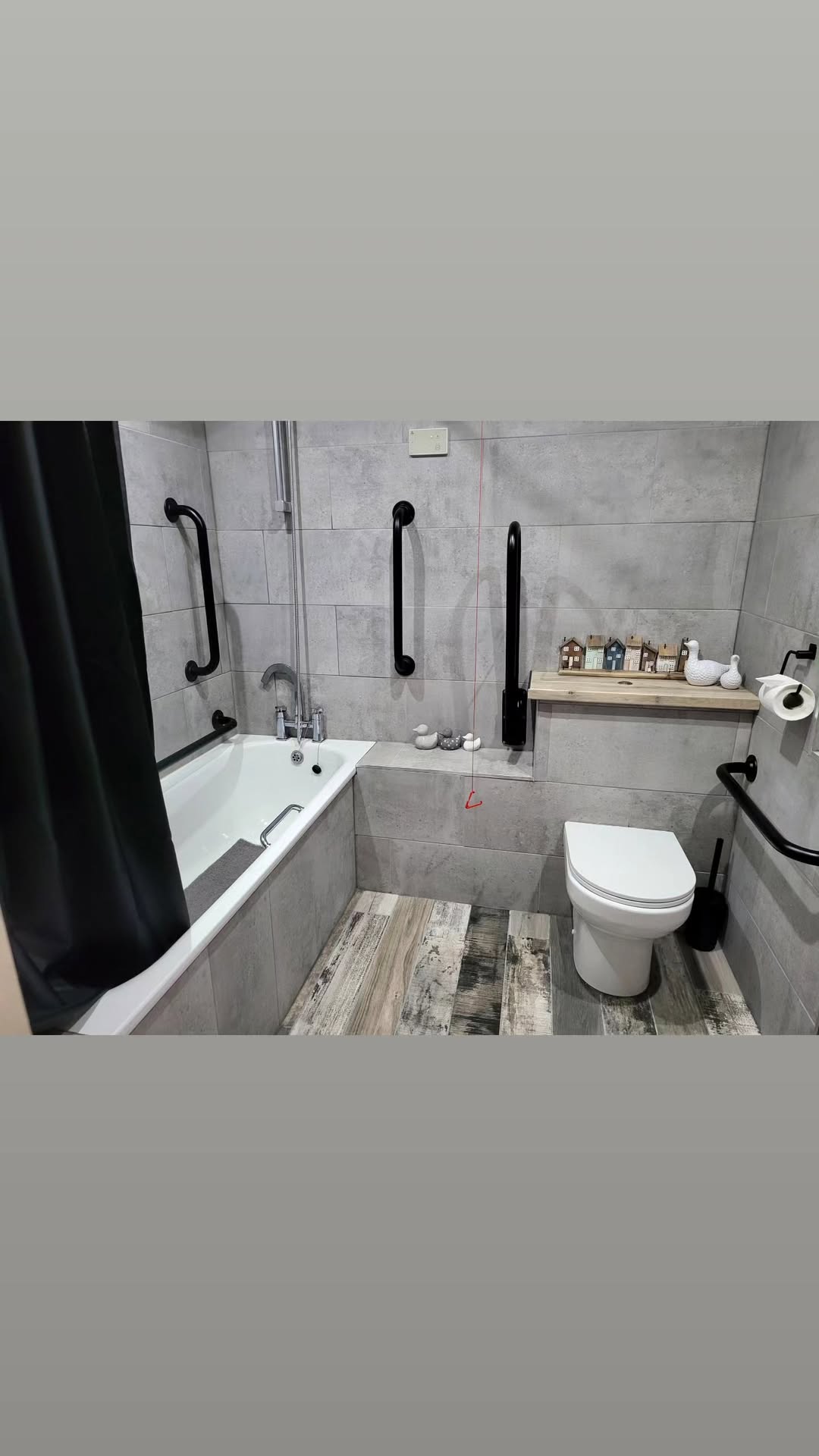 Room 1 bathroom